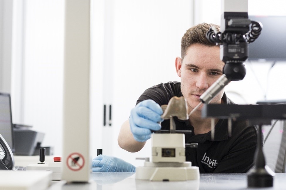 Femoral knee component