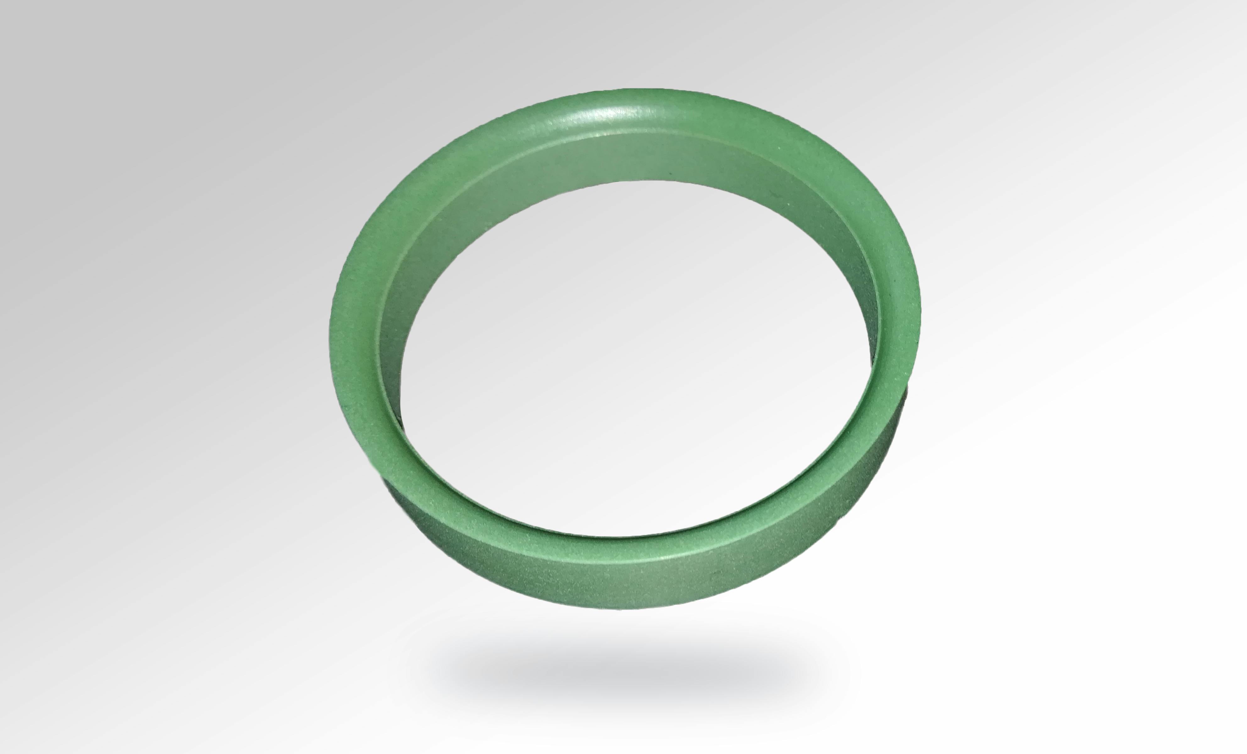 Valve seat insert made from VICTREX CT™ 200  © Victrex